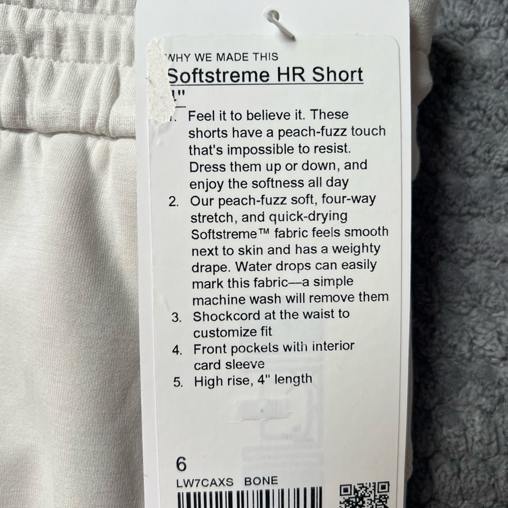 NWT Lululemon soft stream hr short - Picture 3 of 5